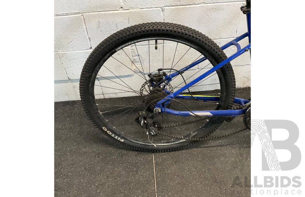 GT Aggressor Sport Bike - Size M