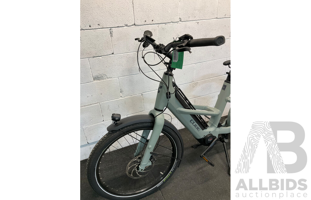 CUBE Longtail Cargo Hybrid Electric Cargo Bike - ORP $6,799