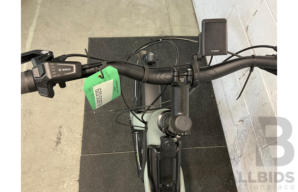 CUBE Longtail Cargo Hybrid Electric Cargo Bike - ORP $6,799