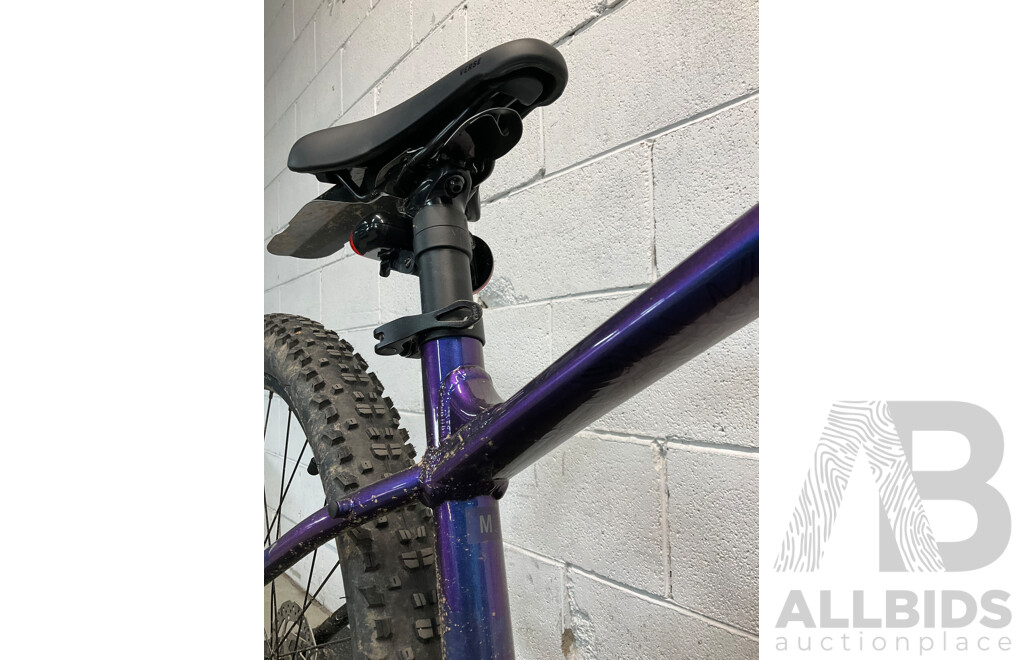 TREK MARLIN Size M Mountain Bike - ORP $899