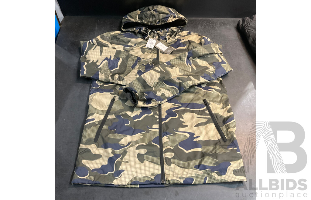 ADIDAS Sweat Jacket & Stussy Pullover Jacket & Champion Shorts & Newbalance Pants - Size S - Lot of 4