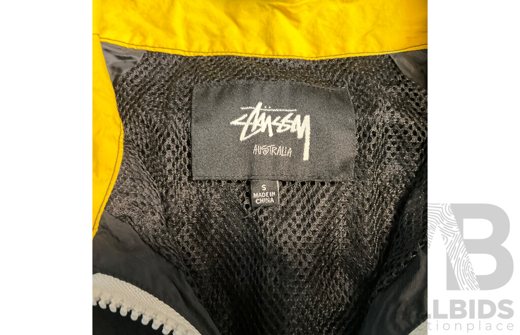 ADIDAS Sweat Jacket & Stussy Pullover Jacket & Champion Shorts & Newbalance Pants - Size S - Lot of 4