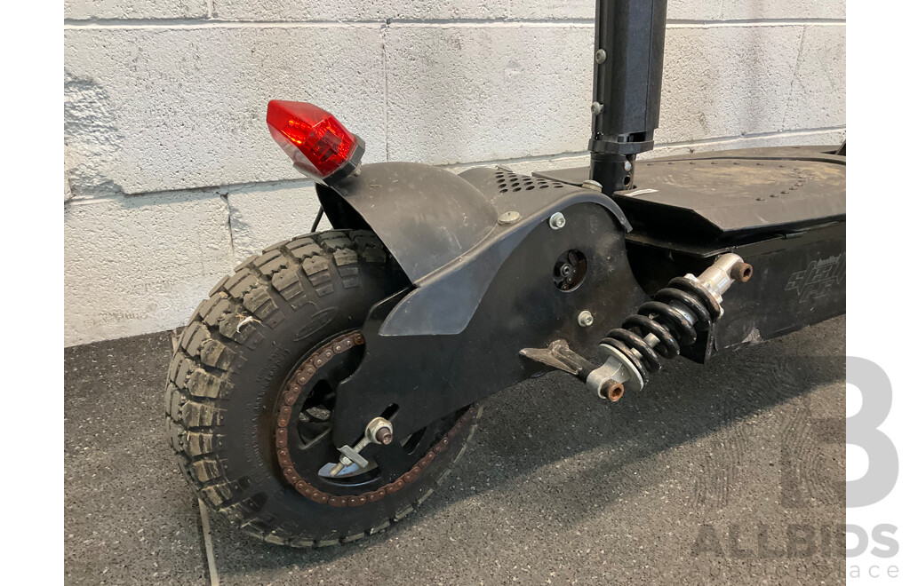 Bullet Stealth 1-6 Electric Scooter