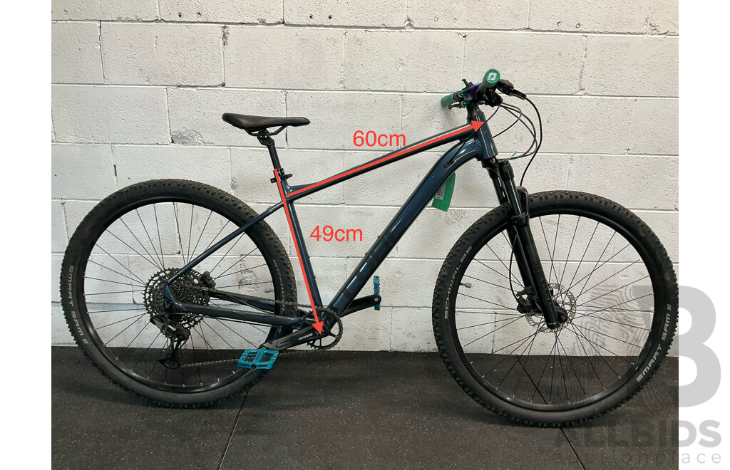 CUBE ATTENTION Hardtail Size L Mountain Bike - ORP $1399