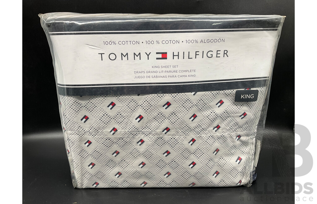 TOMMY HILFIGER King Sheet Set - ORP $279