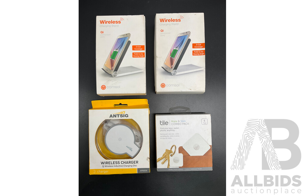 COMSOL Wrieless Charging Stand (x2), ANTSIG Wireless Charger and TILE Tracker - Lot of 4