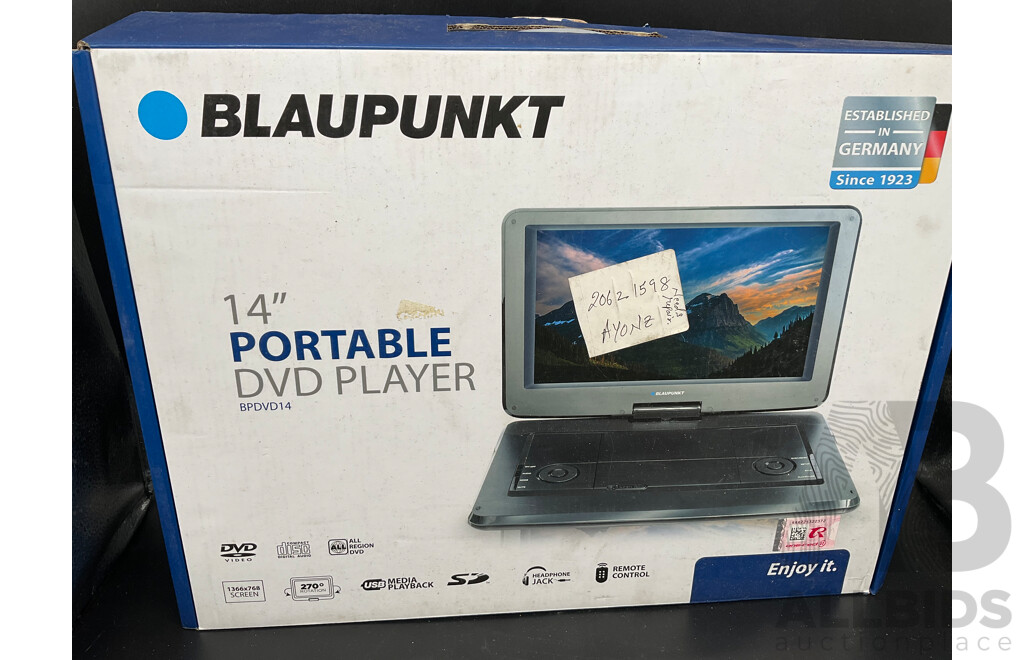 Assorted Useful Gadgets, Including BLAUPUNKT Portable DVD Player, Master Lock, SCA Worklight, Lexar 16GB SDHC Card and More  - Lot of 7