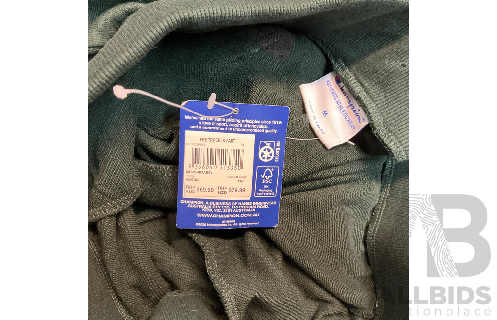 Champion Shorts & Pants & NAUTICA Shorts - Size M - Lot of 4