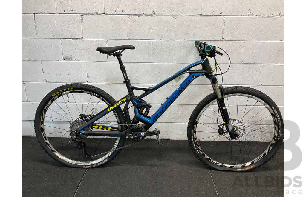 MONDRAKER DUNE XR  Size M Mountain Bike 