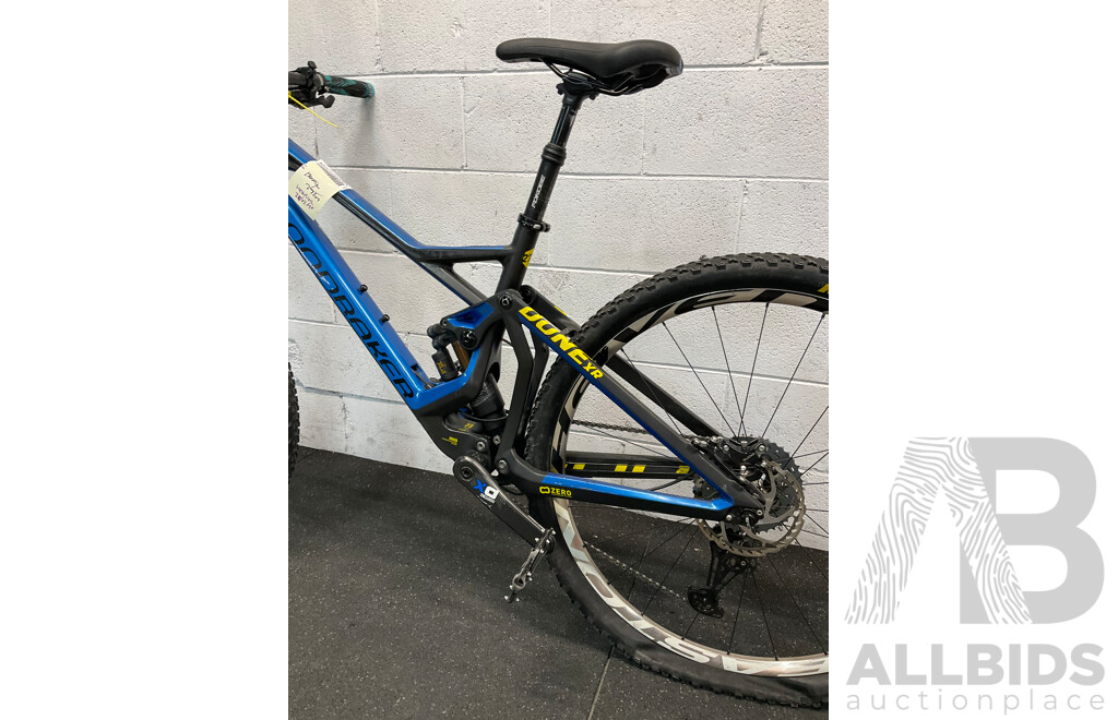 MONDRAKER DUNE XR  Size M Mountain Bike 