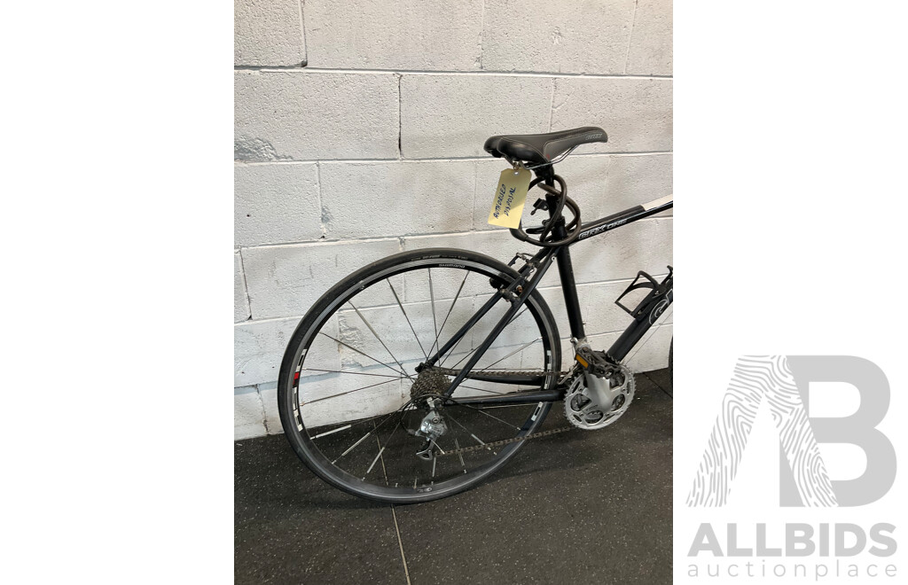 GIANT CRX One Road Bike