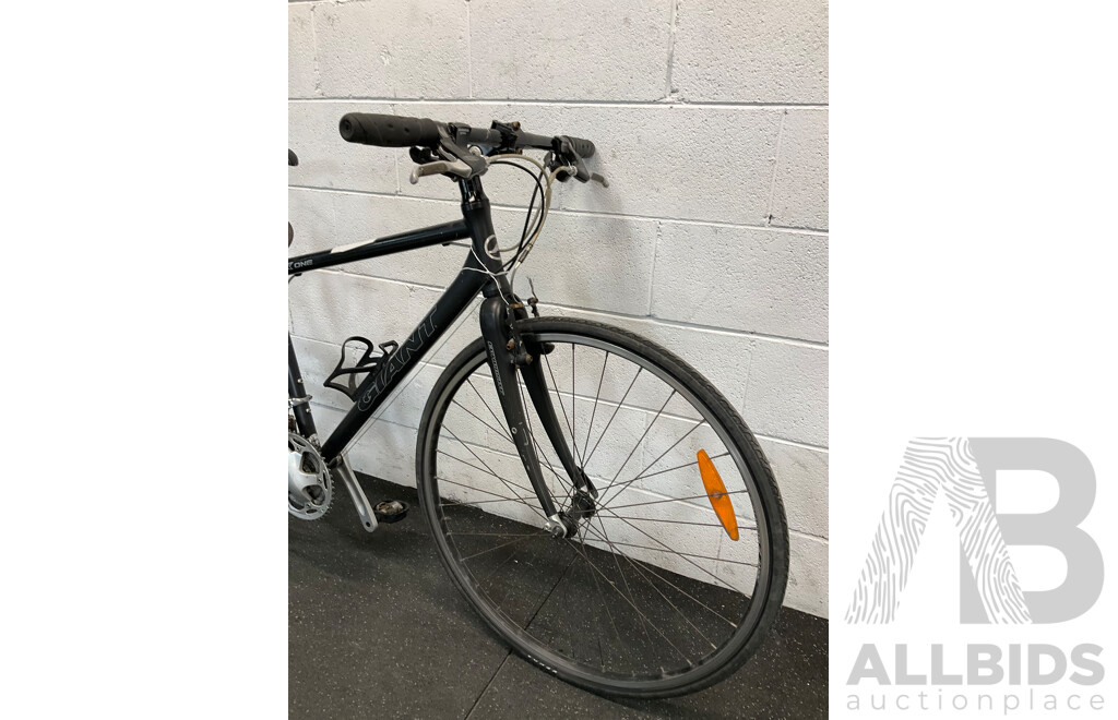 GIANT CRX One Road Bike