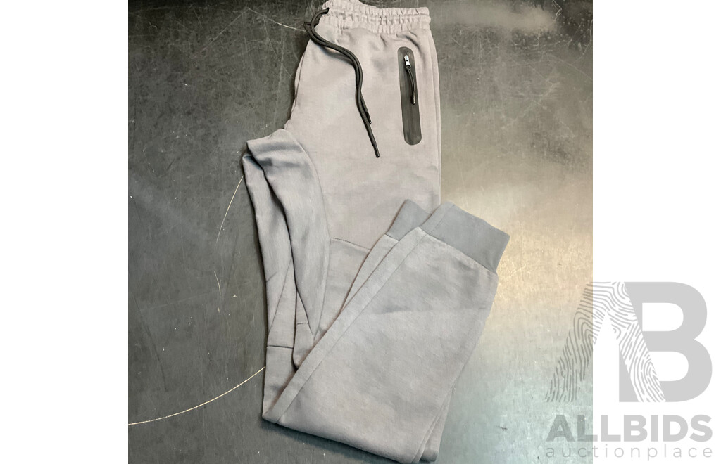 ANKO, FACTORIE, Cotton On, DUNLOP Assorted Pants , Hoodies , Shorts - Lot of 11