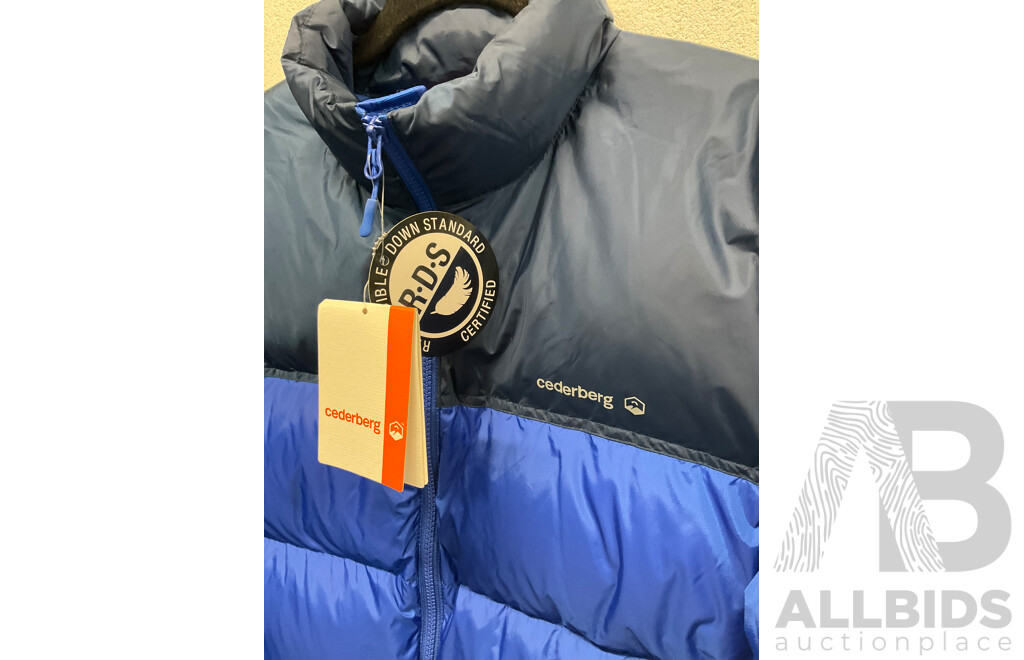 CEDERBERG Men's Down Jacket Size Large - ORP $279.99