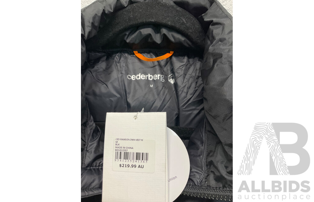 CEDERBERG Men's Mawson Voyage Down Vest Size Medium - ORP $219.99