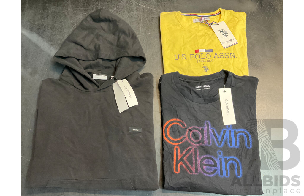 CALVIN KLEIN, U.S.POLO ASSN Men's Hoodie and T-Shirts,  Size XXL and XL - ORP $319.99 - Lot of 3