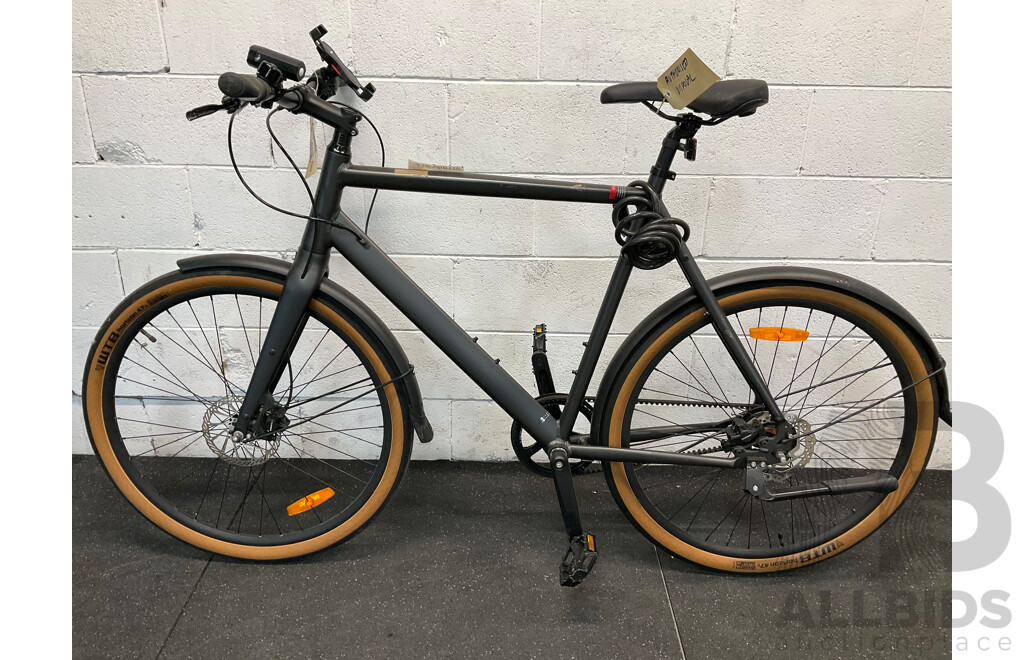 LEKKER AMSTERDAM Belt Drive Urban Bike - ORP $1499
