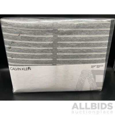 CALVIN KLEIN King Quilt Cover - ORP $299
