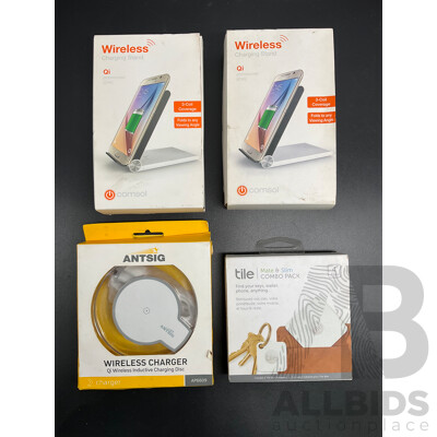 COMSOL Wrieless Charging Stand (x2), ANTSIG Wireless Charger and TILE Tracker - Lot of 4
