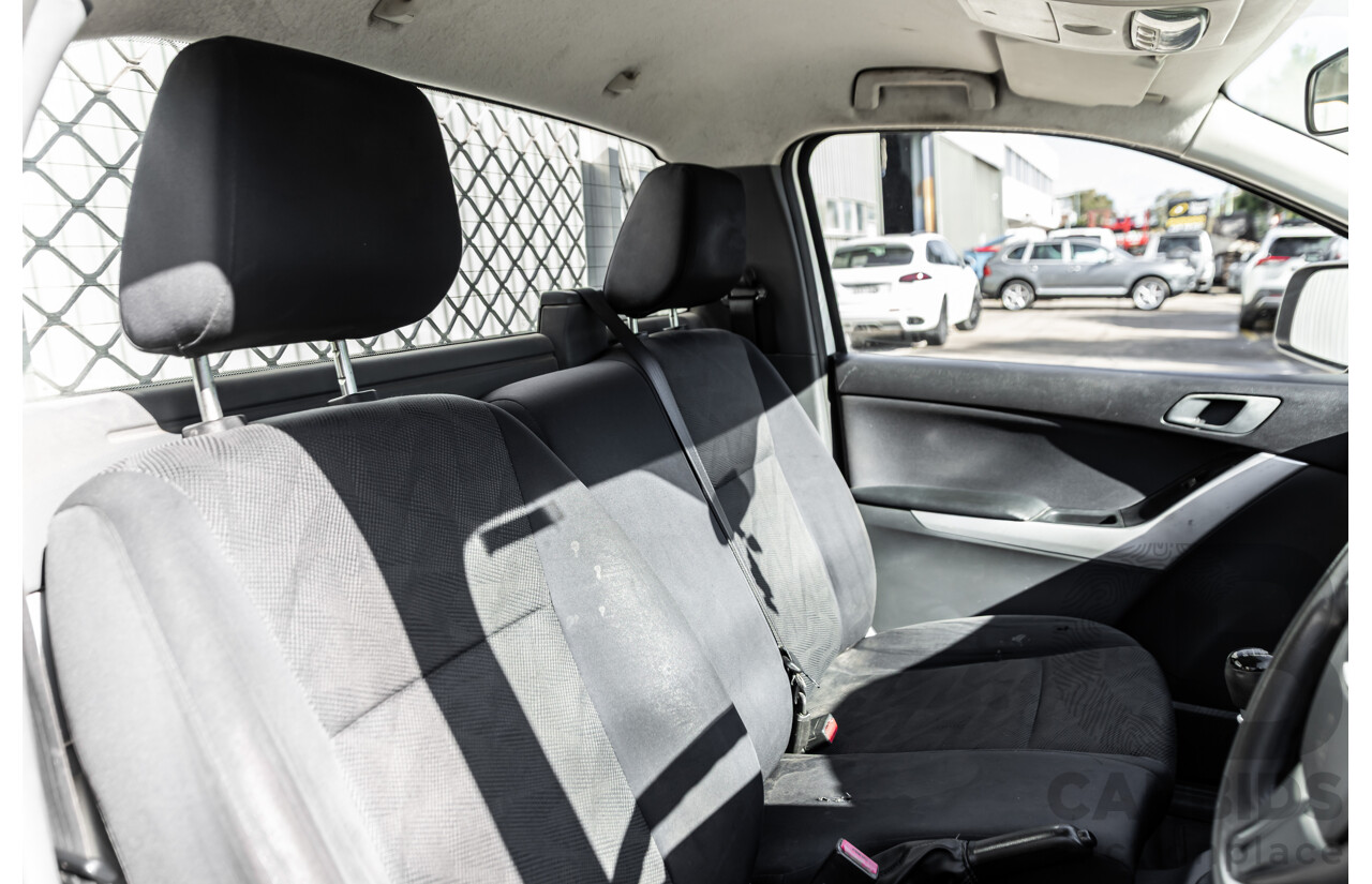 12/2012 Mazda BT-50 XT (4x2) C/Chas Cool White Turbo Diesel 2.2L