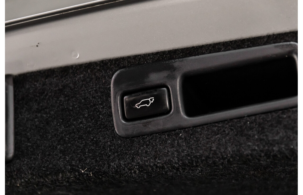 1/2014 Lexus RX450h Sports Luxury GYL15R MY12 4d Wagon Premium Silver Metallic 3.5L - 220kW Hybrid
