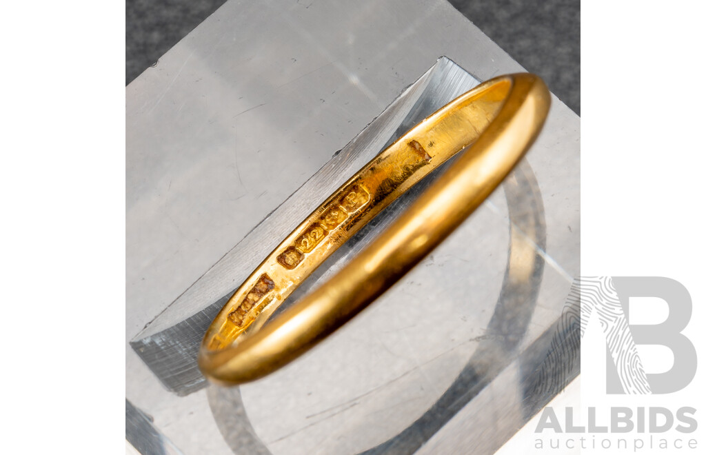 22ct Vintage Wedding Ring, Size P1/2, 2.19 Grams