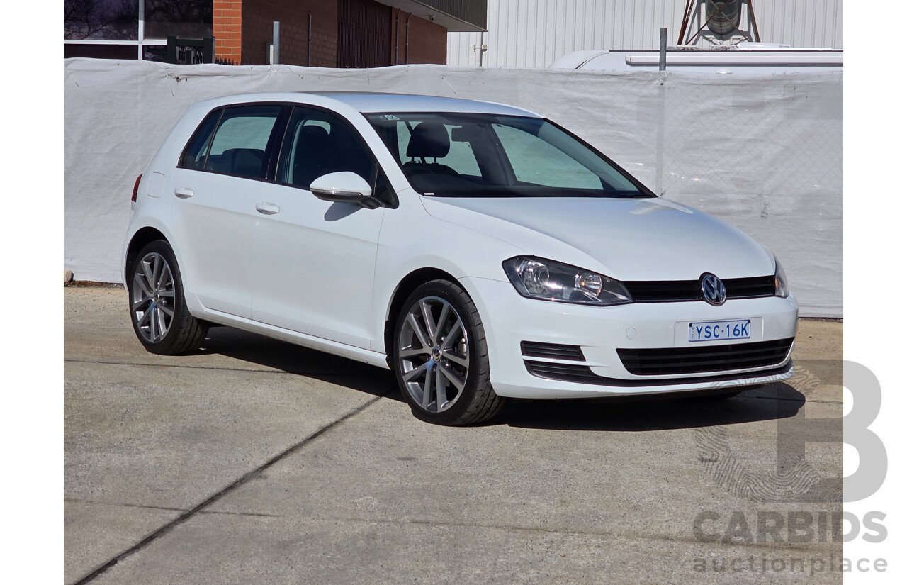 10/2013 Volkswagen Golf 90 TSI AU 5d Hatchback White 1.4L