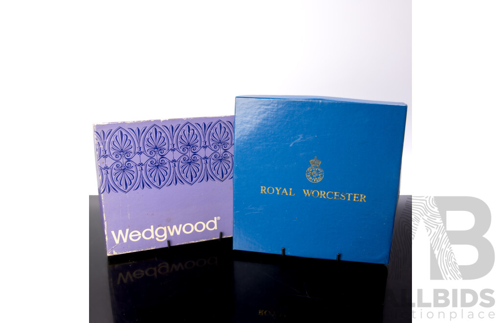 Wedgwood & Royal Worcester Cabinet Plate in Original Boxes Along with Robert Gordon Butter Dish & Two Spode Pin Dishes