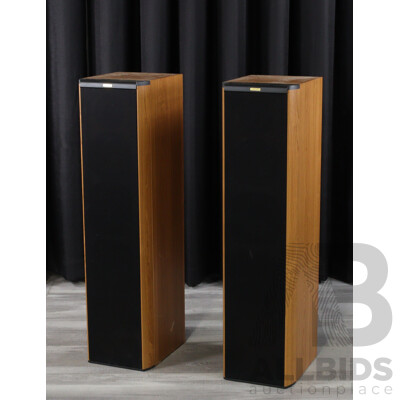 Pair Retro Danish Jamo Classic 8 Speakers