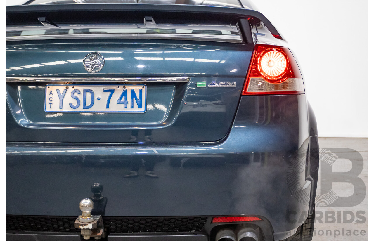 07/2012 Holden Commodore SS VE II Series 2 MY12 4d Sedan Karma Blue V8 6.0L