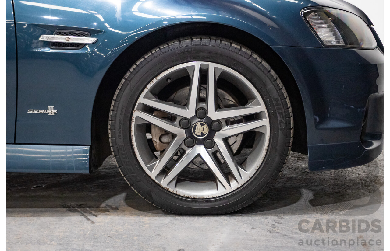 07/2012 Holden Commodore SS VE II Series 2 MY12 4d Sedan Karma Blue V8 6.0L