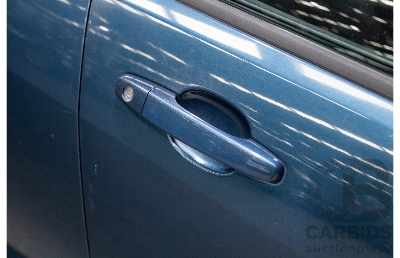 07/2012 Holden Commodore SS VE II Series 2 MY12 4d Sedan Karma Blue V8 6.0L