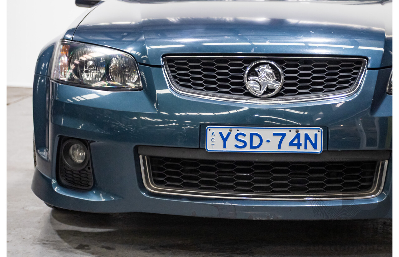 07/2012 Holden Commodore SS VE II Series 2 MY12 4d Sedan Karma Blue V8 6.0L