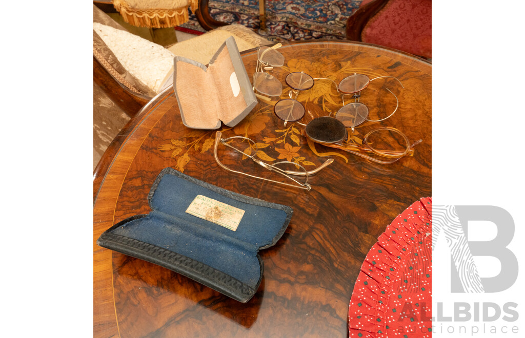 Collection Antique & Vintage Spectacles and Two Cases