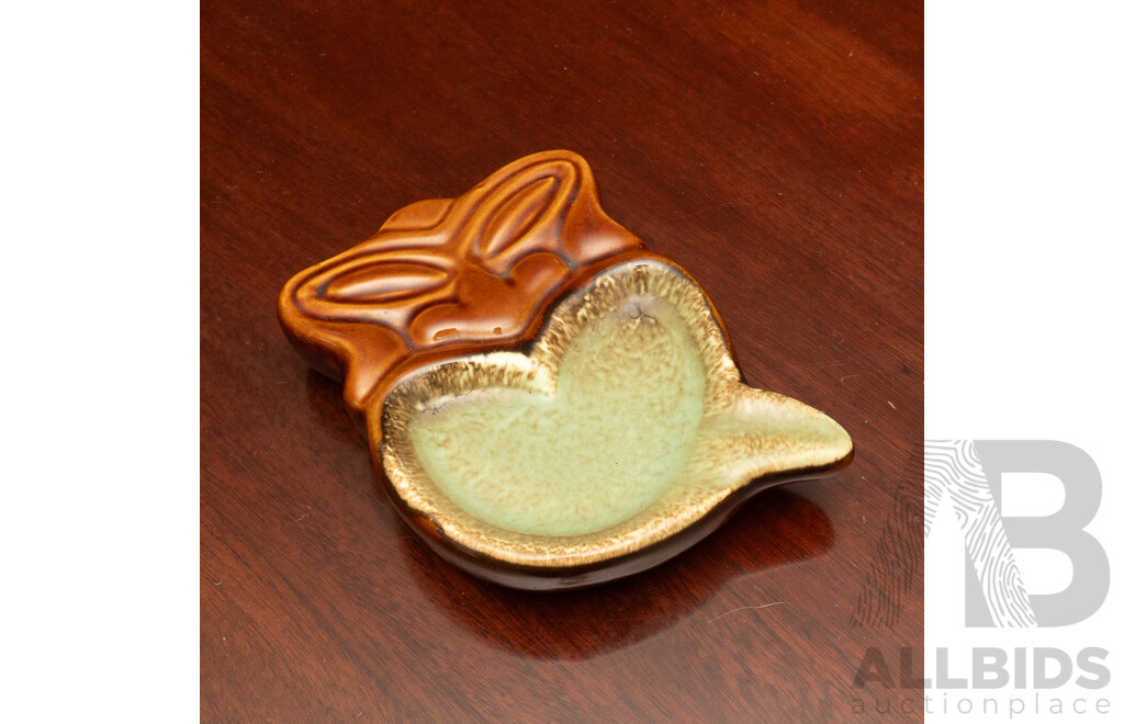 Rare Vintage 1950s NZ Crown Lynn Ceramic Hei Tiki Ashtray From the Wharetana Ware Range