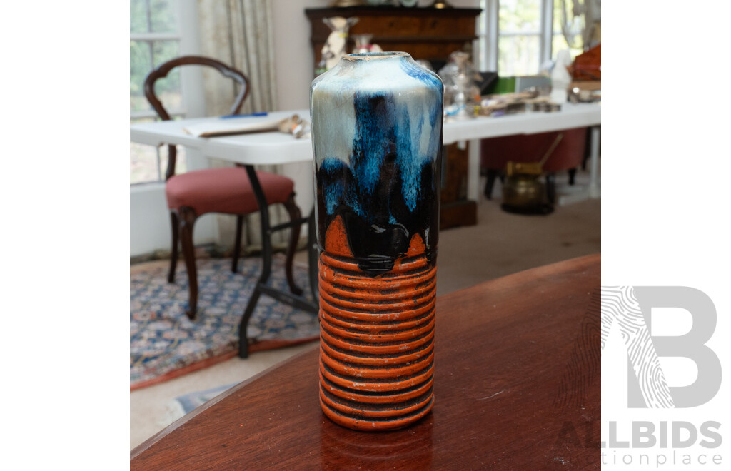 Vintage Japanese Sumida Gawa Pottery Vase
