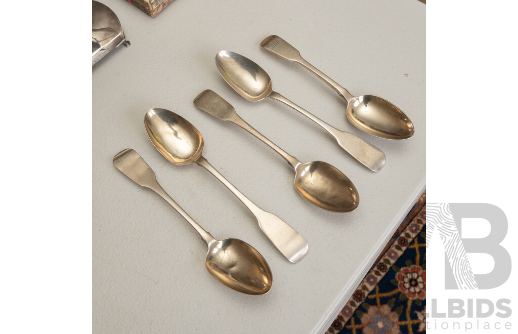 Collection of Sterling Silver Fiddle Back Spoons, Four Matching, Stamped Dublin, 1828, Single Spoon Stamped London 1825. 178g