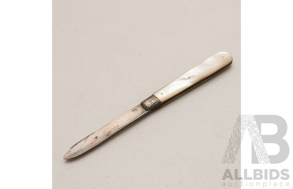 Antique Sterling Silver and Mother of Pearl Folding Fruit Knife, Sheffield, 1904