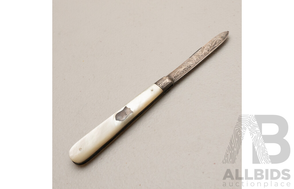 Antique Sterling Silver and Mother of Pearl Folding Fruit Knife, Sheffield, 1904