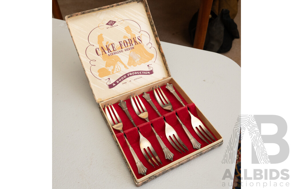 Set of Sterling Silver Cake Forks, Made in Australia by APEX, in Original Box, 104g