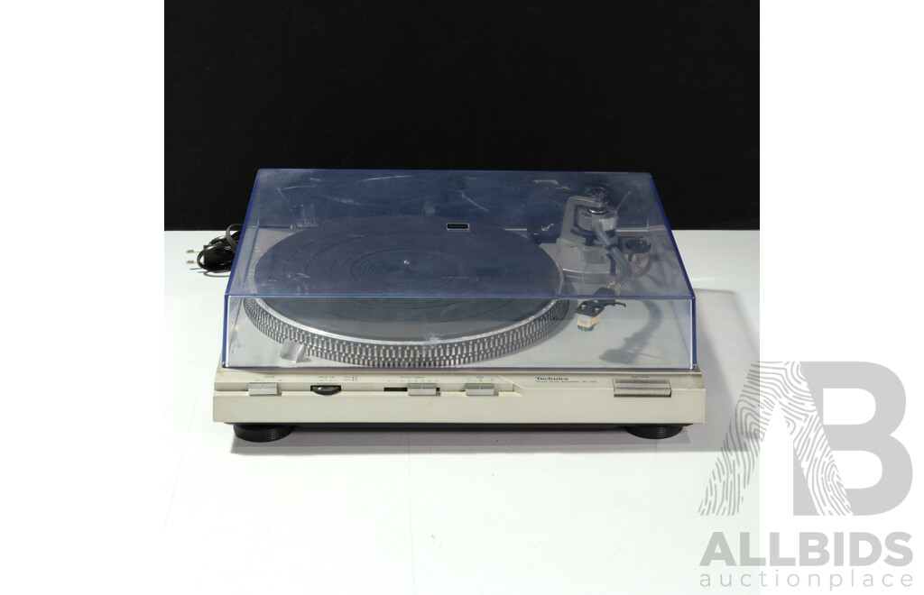 Technics SL-D3 Direct Drive Fully Automatic Turntable