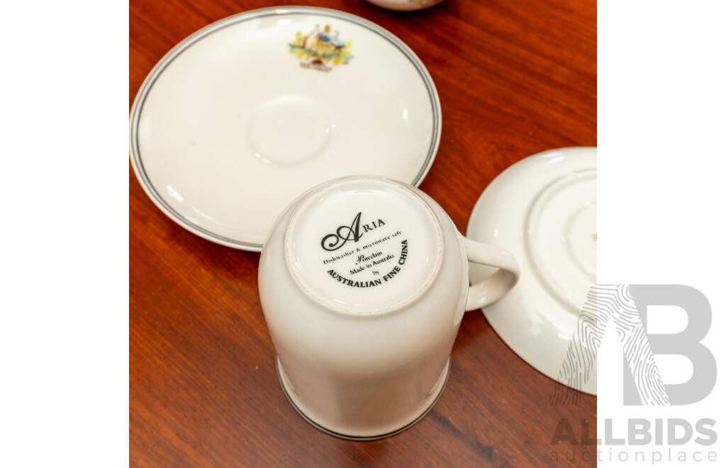 Collection Six Pieces Australian Parliament House Canberra Porcelain by Aria Along with Three Australian Parliament House Golf Balls in Original Boxes