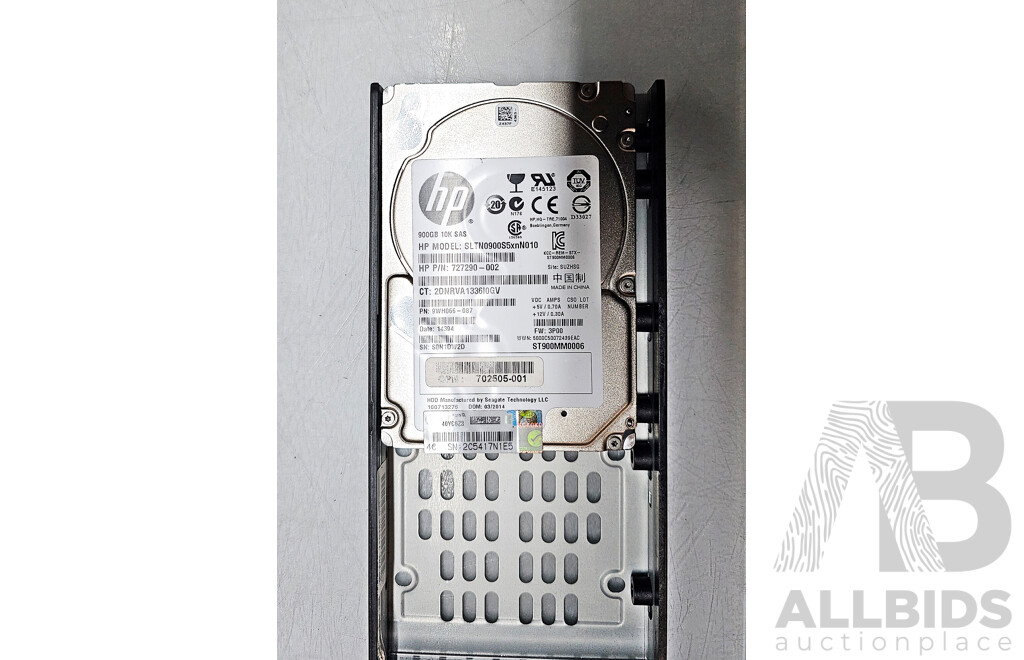 HP (3PARA-SV1009) StoreServ 7400 Hard Drive Array W/ 21.6TB of Storage