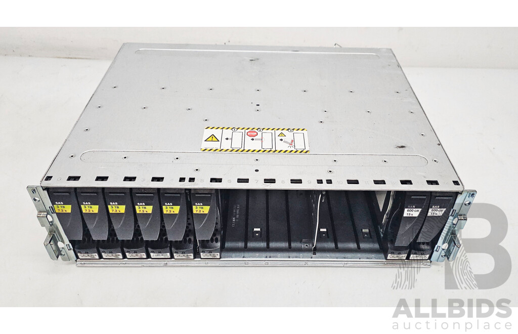 EMC (KTN-STL3) 15-Bay Hard Drive Array W/ 19.2TB of Total Storage
