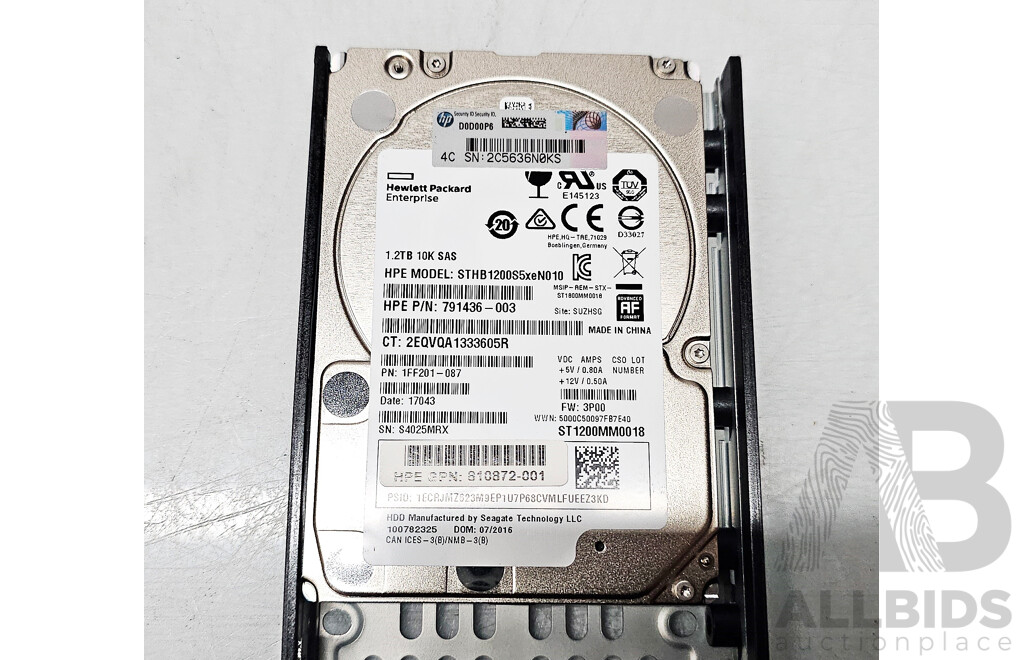 HP (3PARA-SV1009) Storeserver 8400 24-Bay Drive Enclosure W/ 25.2TB Storage