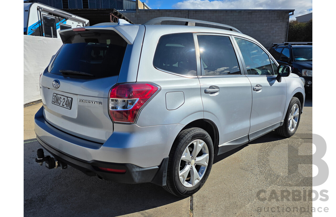 6/2015 Subaru Forester 2.5i MY14 4d Wagon Silver 2.5L