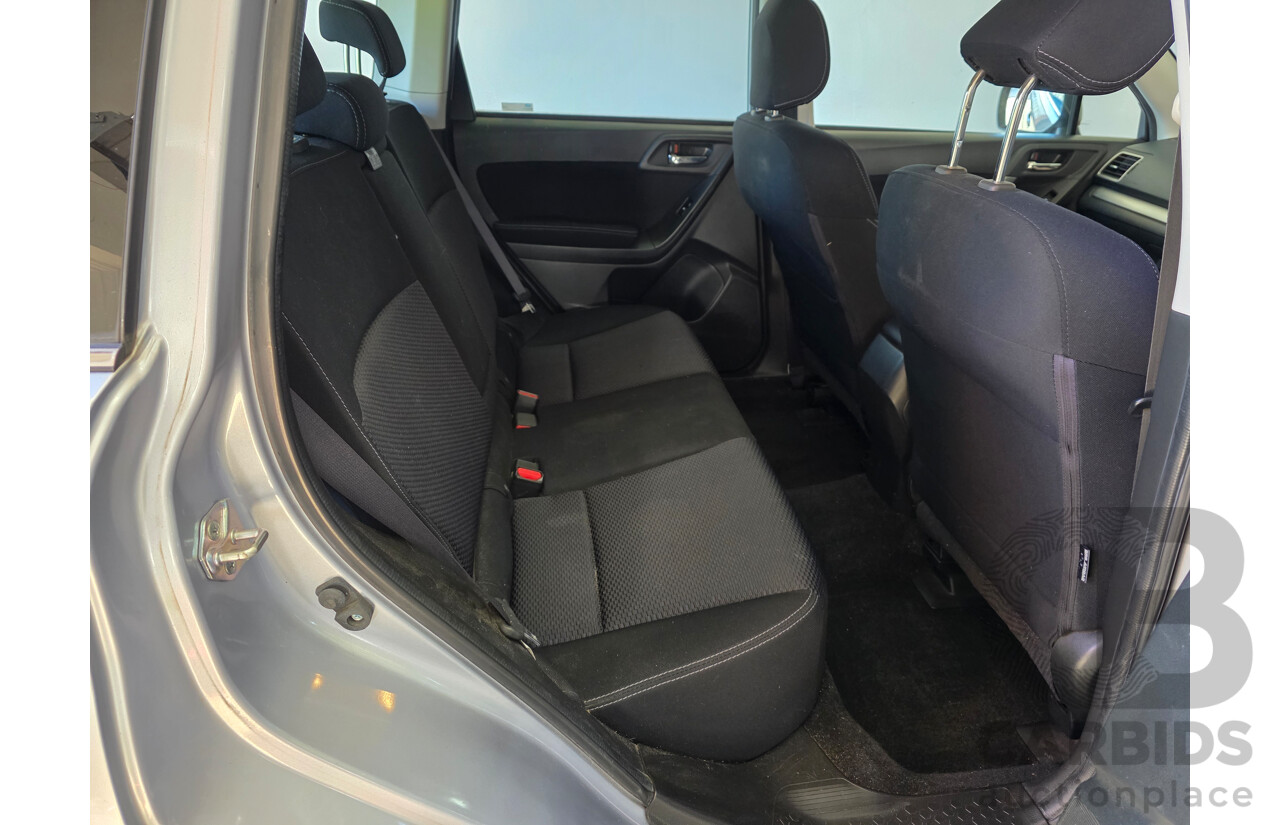 6/2015 Subaru Forester 2.5i MY14 4d Wagon Silver 2.5L