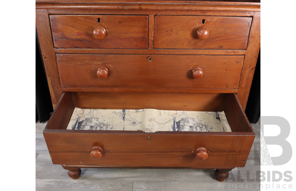 Victorian Mahogany Chest of Five Drawers