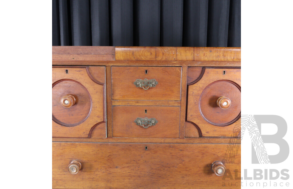 Victorian Mahogany Chest of Seven Drawers