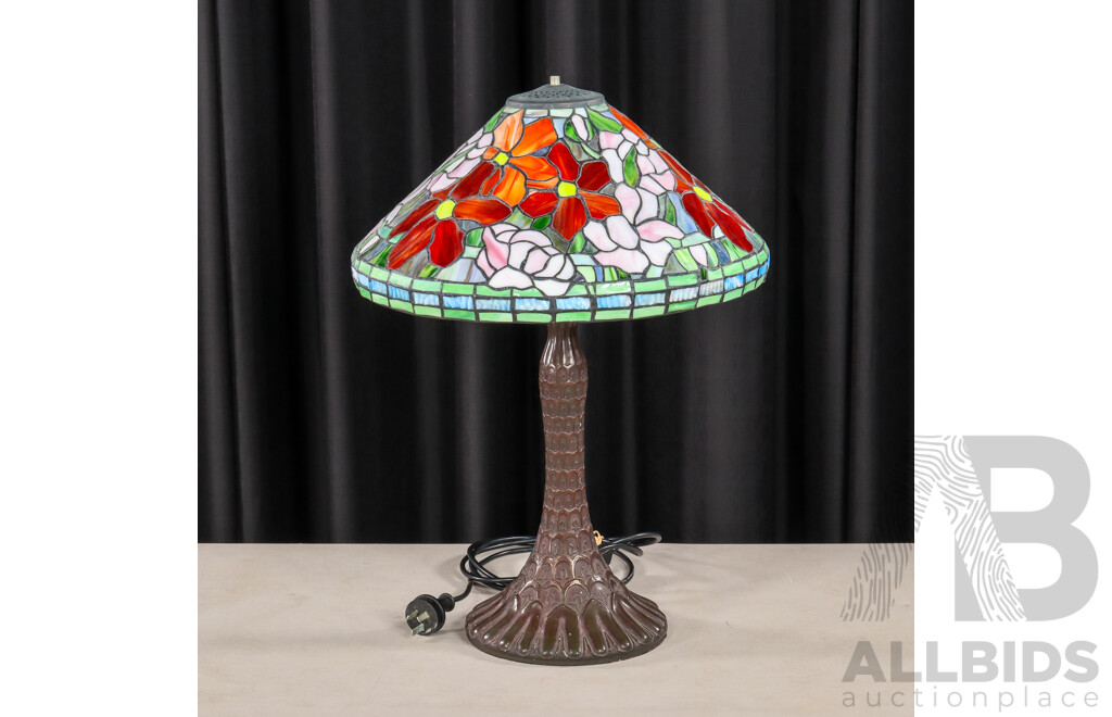 Reproduction Lead Light Table Lamp with Metal Base